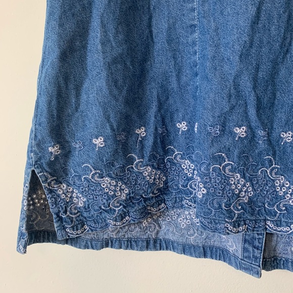 Penningtons Sleeveless Denim Jeans Blouse - Picture 6 of 7